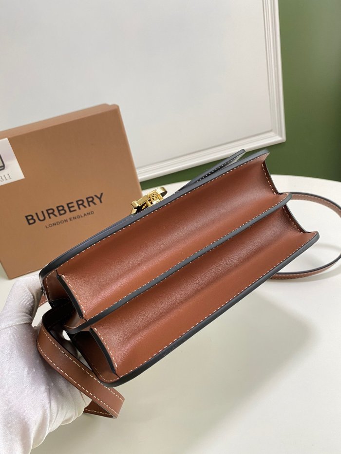 202202SS新作Burberryバーバリー レディース ショルダーバック スーパーコピー