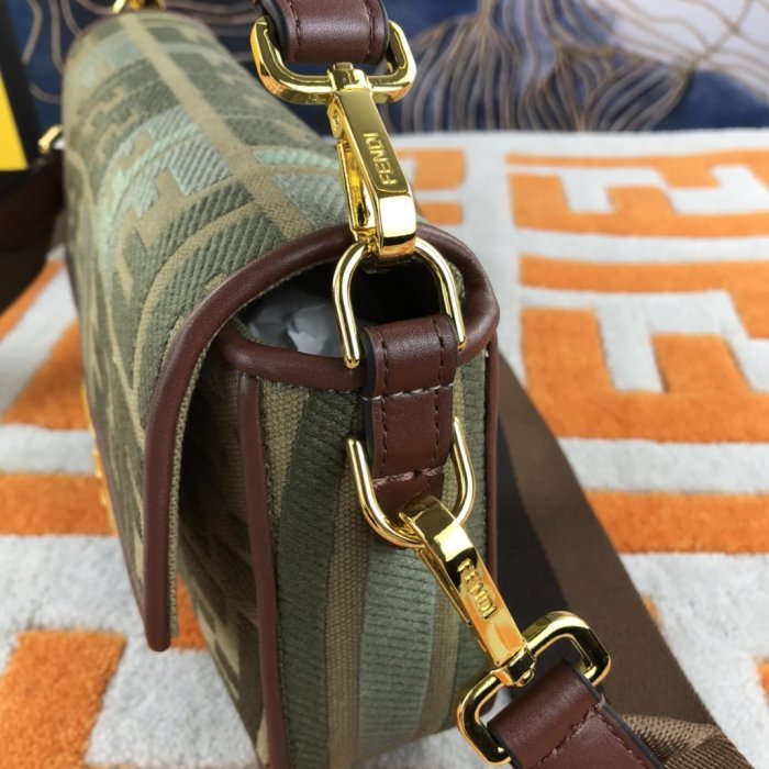 202202SS新作 FENDI フェンディ レディース ショルダーバックスーパーコピー