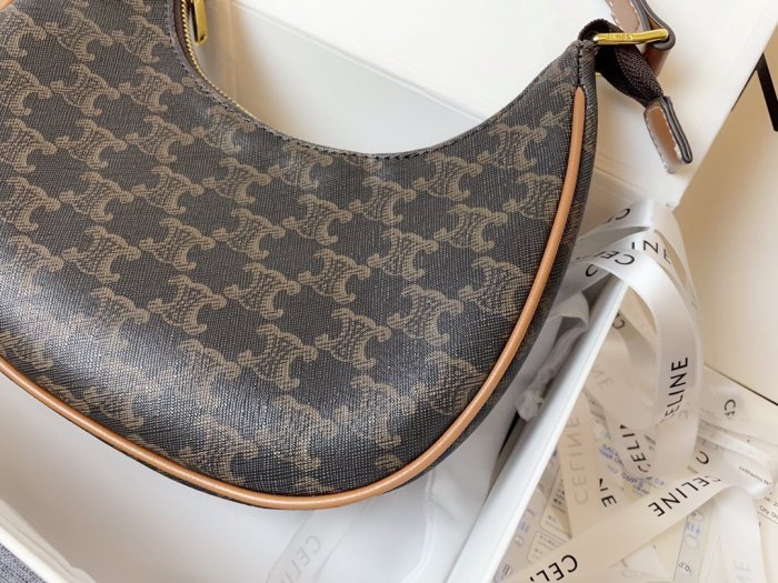 202202SS新作 Celine セリーヌ レディース ショルダーバックスーパーコピー