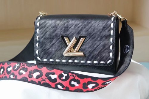 202202SS新作 Louis Vuitton ルイヴィトン レディース ショルダーバックスーパーコピー