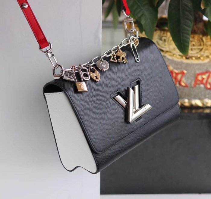 202202SS新作 Louis Vuitton ルイヴィトン レディース ショルダーバックスーパーコピー