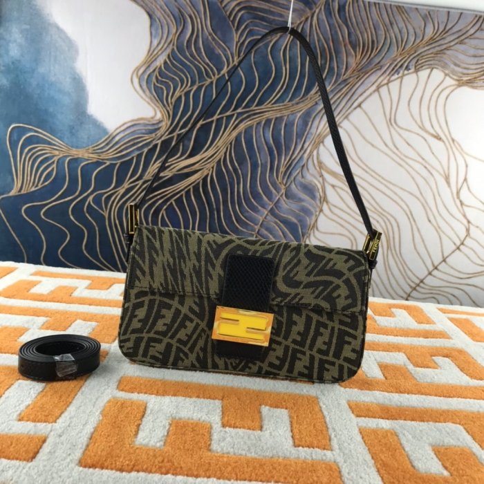 202202SS新作 FENDI フェンディ レディース ショルダーバックスーパーコピー