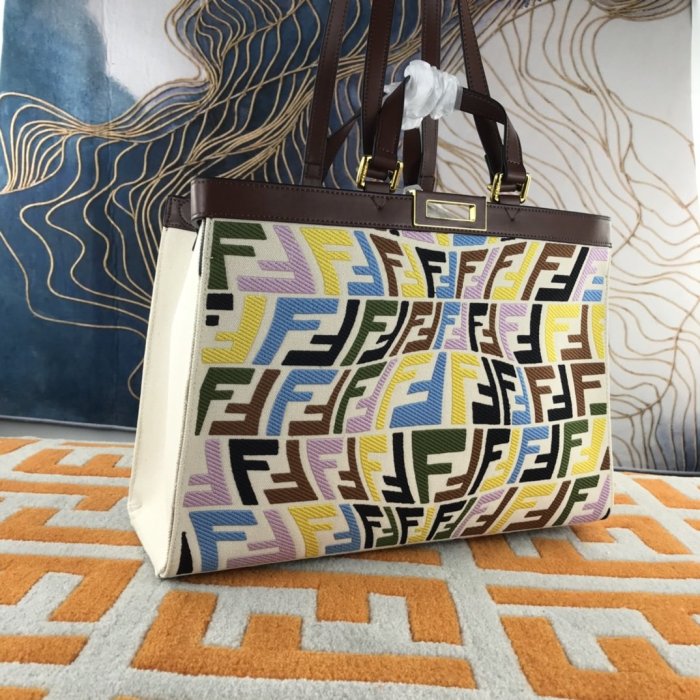 202202SS新作 FENDI フェンディ レディース ハンドバックスーパーコピー