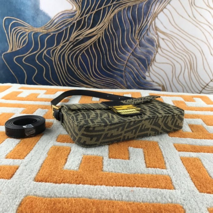 202202SS新作 FENDI フェンディ レディース ショルダーバックスーパーコピー