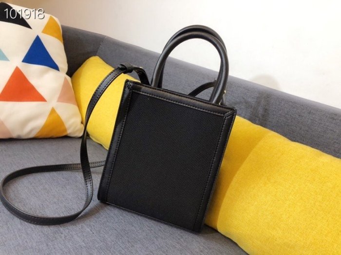 202202SS新作 Celine セリーヌ レディース ショルダーバックスーパーコピー