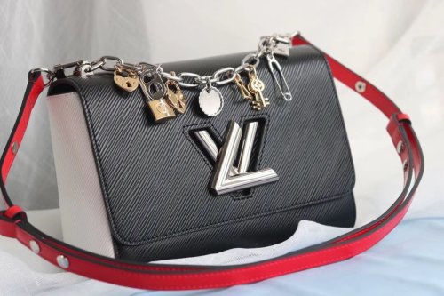 202202SS新作 Louis Vuitton ルイヴィトン レディース ショルダーバックスーパーコピー