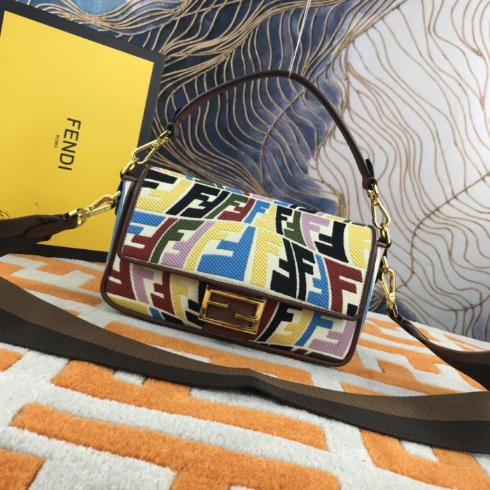 202202SS新作 FENDI フェンディ レディース ショルダーバックスーパーコピー