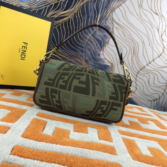 202202SS新作 FENDI フェンディ レディース ショルダーバックスーパーコピー