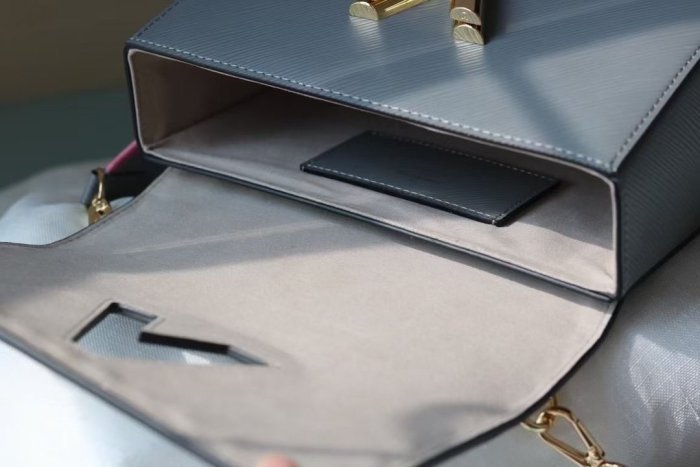 202202SS新作 Louis Vuitton ルイヴィトン レディース ショルダーバックスーパーコピー