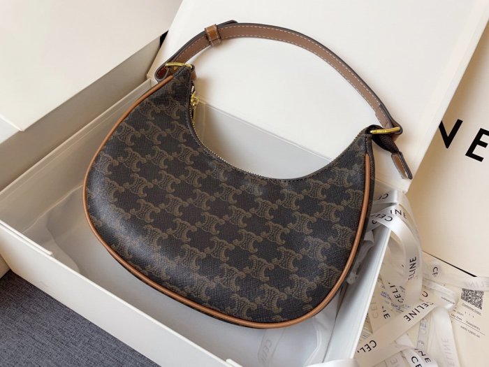 202202SS新作 Celine セリーヌ レディース ショルダーバックスーパーコピー