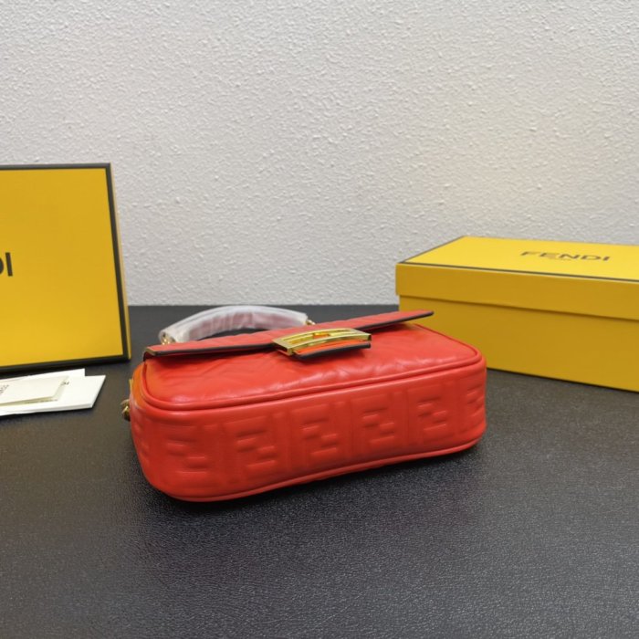 202202SS新作 FENDI フェンディ レディース ショルダーバックスーパーコピー