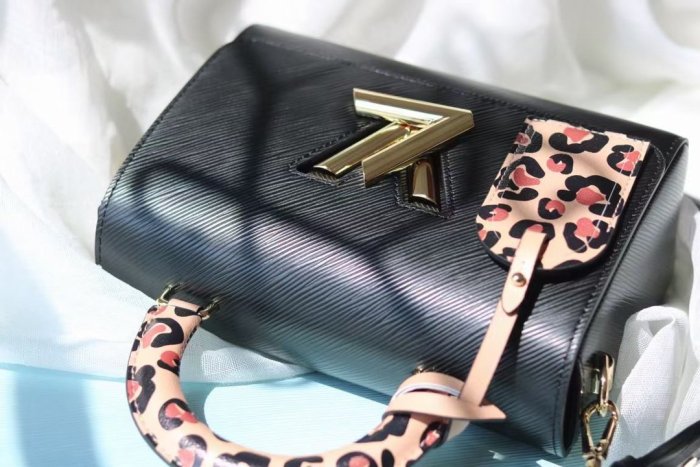 202202SS新作 Louis Vuitton ルイヴィトン レディース ハンドバックスーパーコピー
