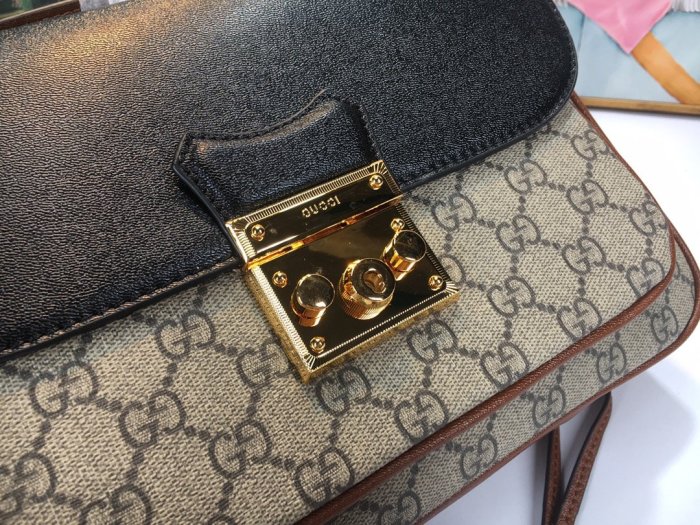 202202SSグッチGUCCI レディース ショルダーバックスーパーコピー