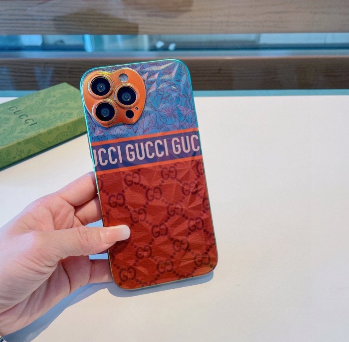Gucciグッチ スマホケースケース最新全機種11 Pro/11/Xs Max/Xr/XS/iPhone7/7P/8/8P/iPhone12/13