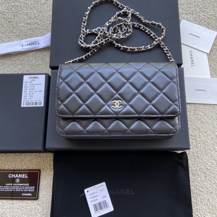 202202SS新作Burberryバーバリー レディース ショルダーバック スーパーコピー