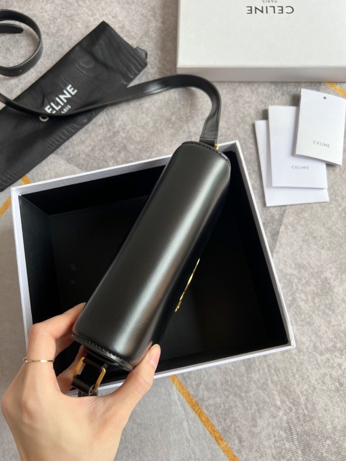 202SS新作 Celine セリーヌ レディース ショルダーバックスーパーコピー