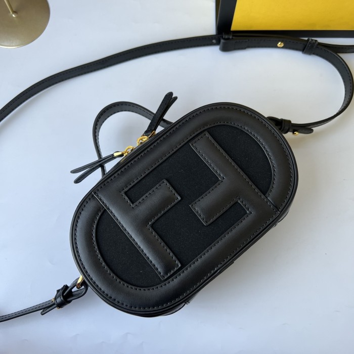 202202SS新作 FENDI フェンディ レディース ショルダーバックスーパーコピー