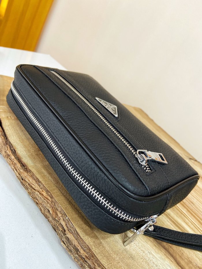 202203SS新作 Prada プラダ メンズ ハンドバックスーパーコピー