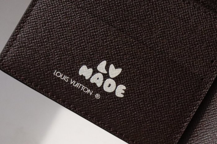 202203SSルイヴィトン LOUIS VUITTON 新作通販 短財布スーパーコピー