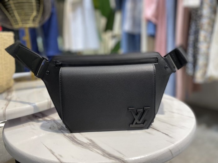 202203SS新作 Louis Vuitton ルイヴィトンメンズ ショルダーバッグスーパーコピー