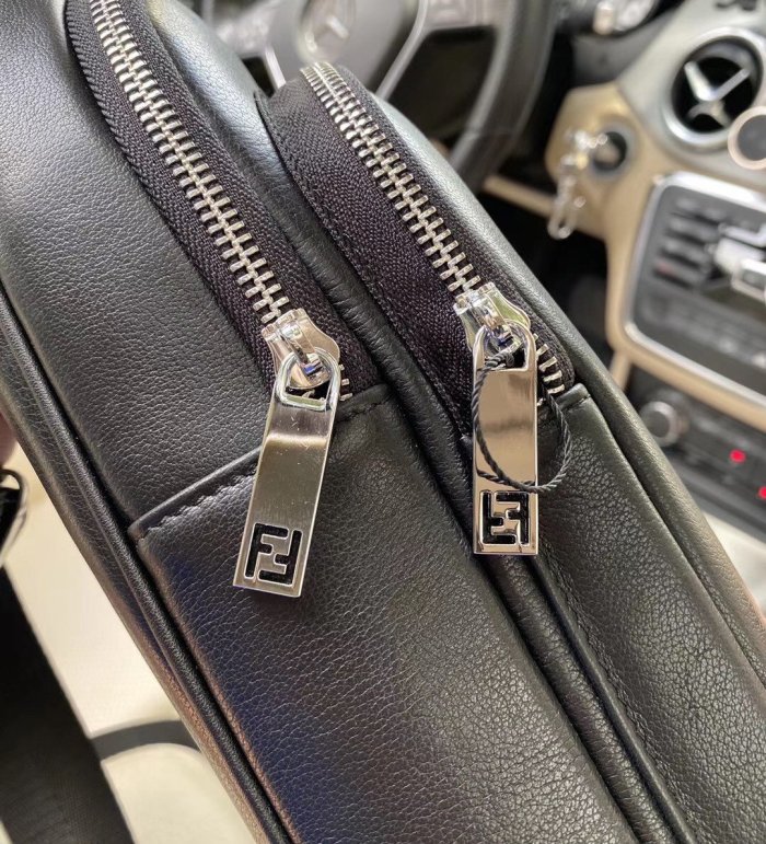 202203SS新作 FENDI フェンディ ショルダーバッグスーパーコピー