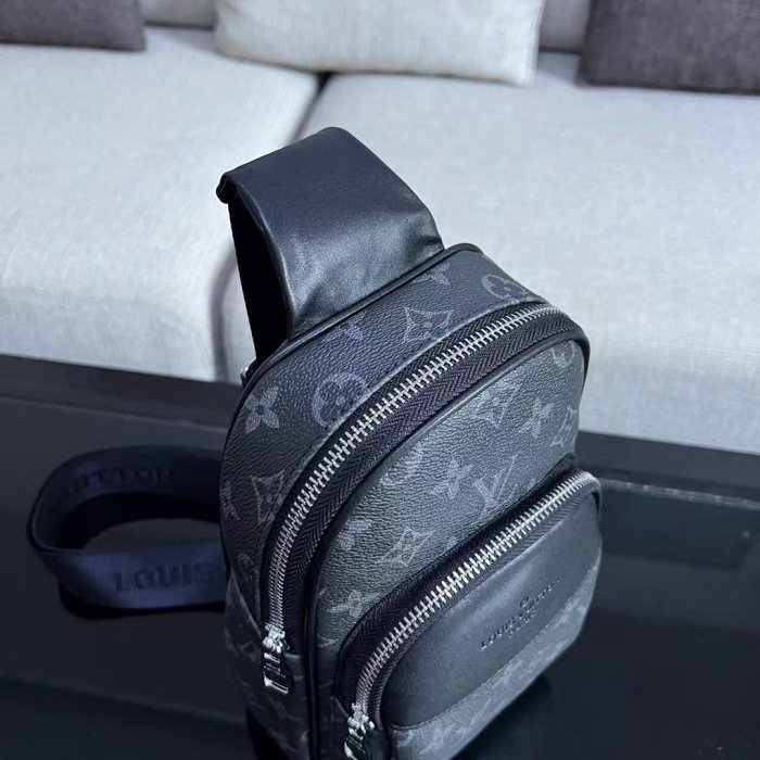 202203SS新作 Louis Vuitton ルイヴィトンメンズ ショルダーバッグスーパーコピー
