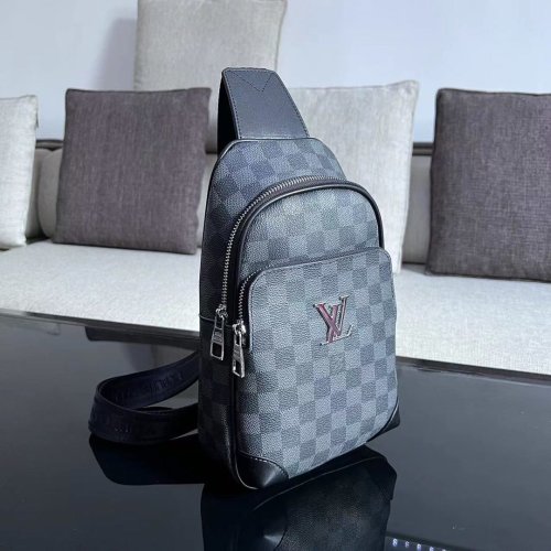 202203SS新作 Louis Vuitton ルイヴィトンメンズ ショルダーバッグスーパーコピー