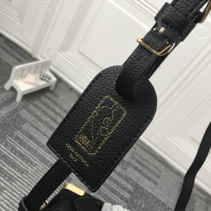 202203SS新作 Louis Vuitton ルイヴィトンメンズ ショルダーバッグスーパーコピー