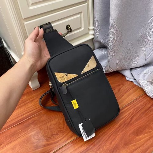 202203SS新作 FENDI フェンディ ショルダーバッグスーパーコピー