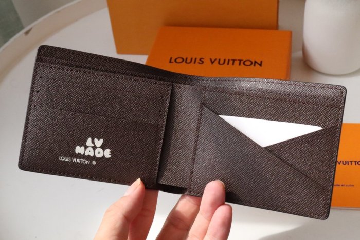 202203SSルイヴィトン LOUIS VUITTON 新作通販 短財布スーパーコピー