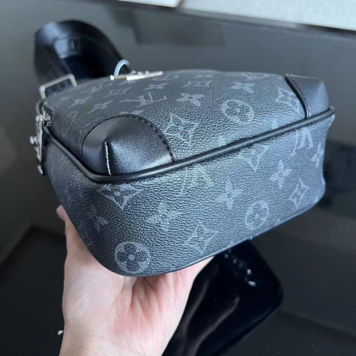 202203SS新作 Louis Vuitton ルイヴィトンメンズ ショルダーバッグスーパーコピー
