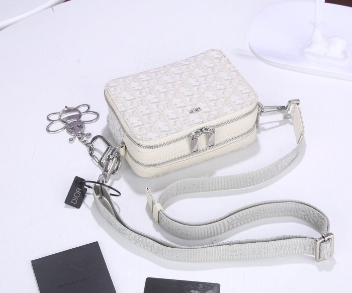 202203SS新作 Dior ディオール メンズ ショルダーバックスーパーコピー
