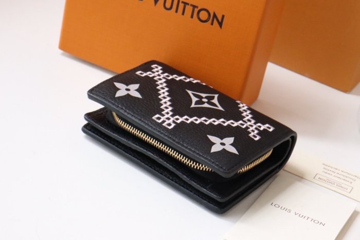 202203SSルイヴィトン LOUIS VUITTON 新作通販 短財布スーパーコピー