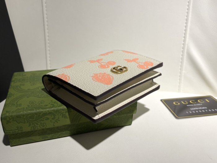 202203SSグッチGUCCI 新作通販 短財布スーパーコピー