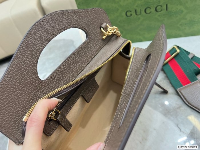 202203SSグッチGUCCI レディース ショルダーバックスーパーコピー