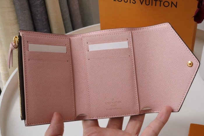 202203SSルイヴィトン LOUIS VUITTON 新作通販 短財布スーパーコピー