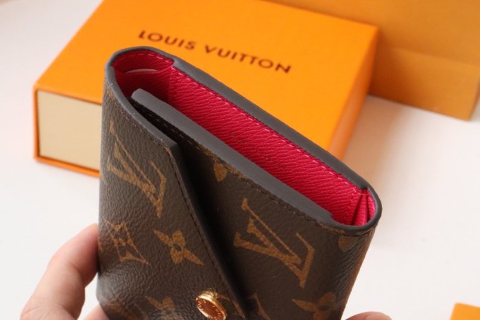 202203SSルイヴィトン LOUIS VUITTON 新作通販 短財布スーパーコピー