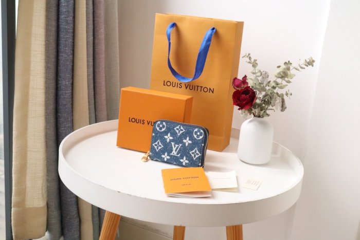 202203SSルイヴィトン LOUIS VUITTON 新作通販 短財布スーパーコピー