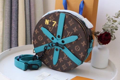 202203SS新作 Louis Vuitton ルイヴィトン レディース ショルダーバックスーパーコピー