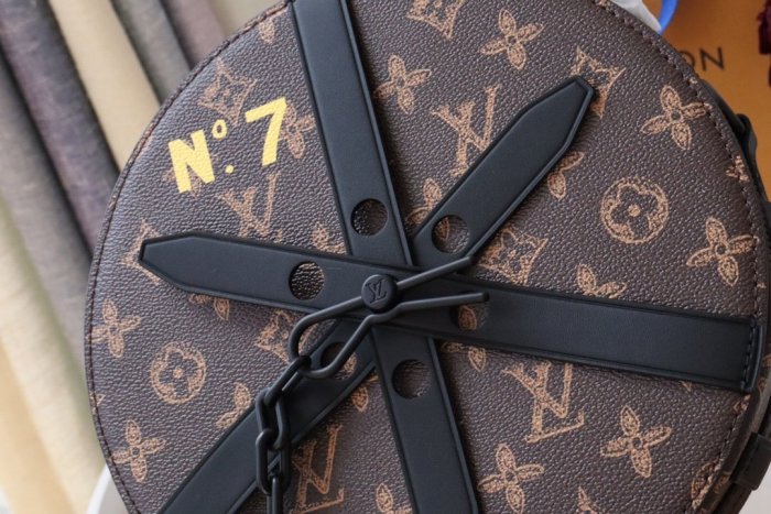 202203SS新作 Louis Vuitton ルイヴィトン レディース ショルダーバックスーパーコピー