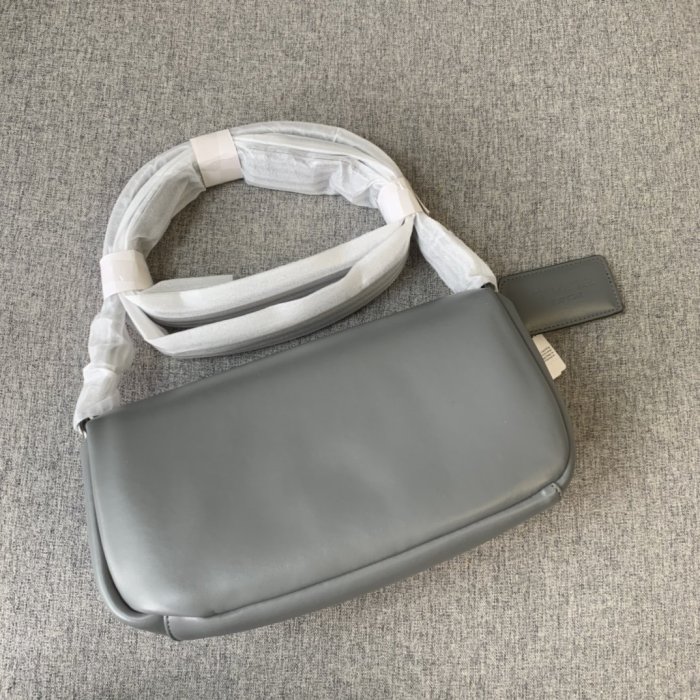 202203SS新作 Coach コーチレディース ショルダーバッグスーパーコピー