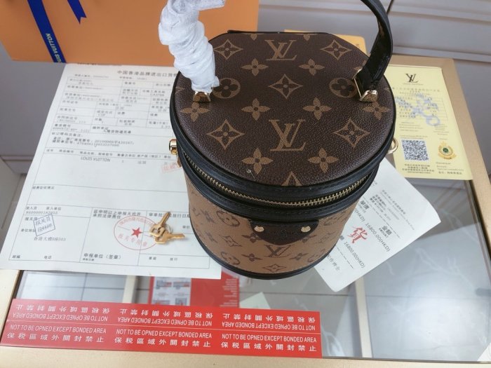 202203SS新作 Louis Vuitton ルイヴィトン レディース ショルダーバックスーパーコピー