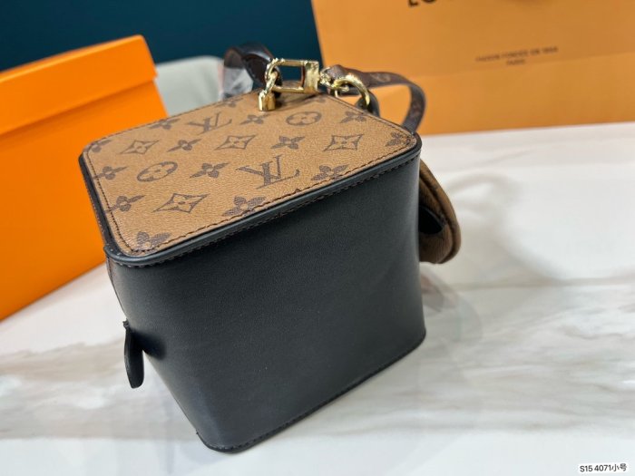 202203SS新作 Louis Vuitton ルイヴィトン レディース ショルダーバックスーパーコピー