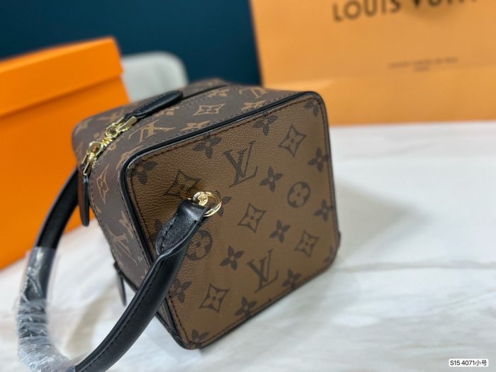 202203SS新作 Louis Vuitton ルイヴィトン レディース ショルダーバックスーパーコピー