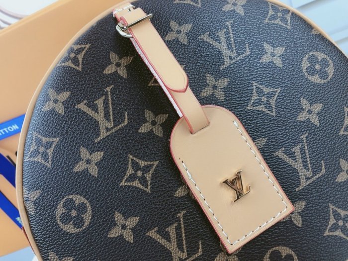 202203SS新作 Louis Vuitton ルイヴィトン レディース ショルダーバックスーパーコピー