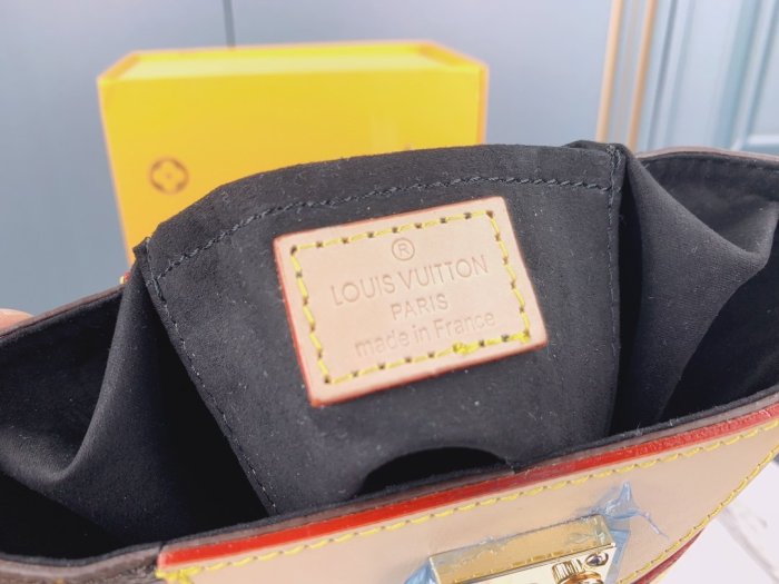202203SS新作 Louis Vuitton ルイヴィトン レディース ショルダーバックスーパーコピー