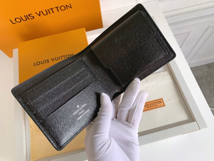 202204SSルイヴィトン LOUIS VUITTON 新作通販 短財布スーパーコピー
