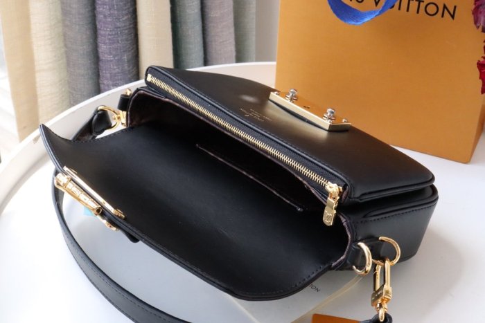 202204SS新作 Louis Vuitton ルイヴィトン レディース ショルダーバックスーパーコピー
