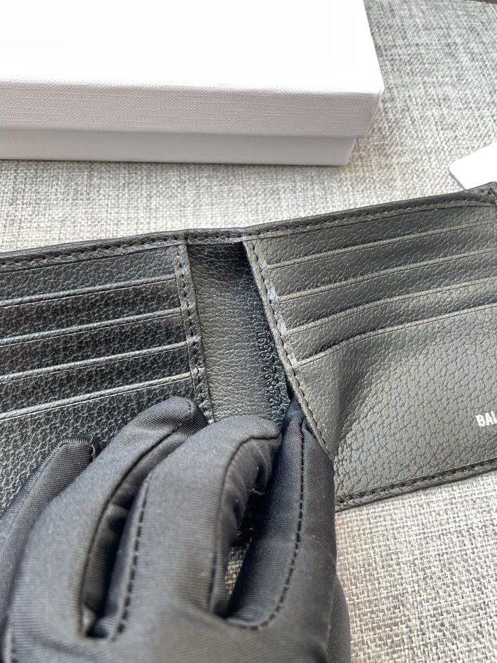 202204SSBalenciaga バレンシアガ 新作通販短財布 スーパーコピー