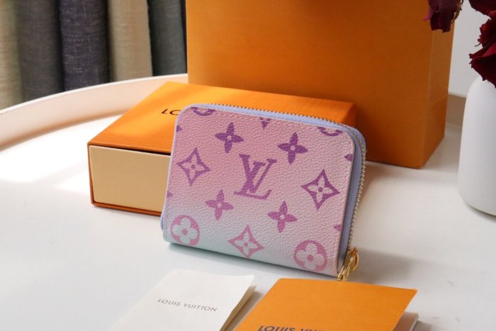 202204SSルイヴィトン LOUIS VUITTON 新作通販 短財布スーパーコピー